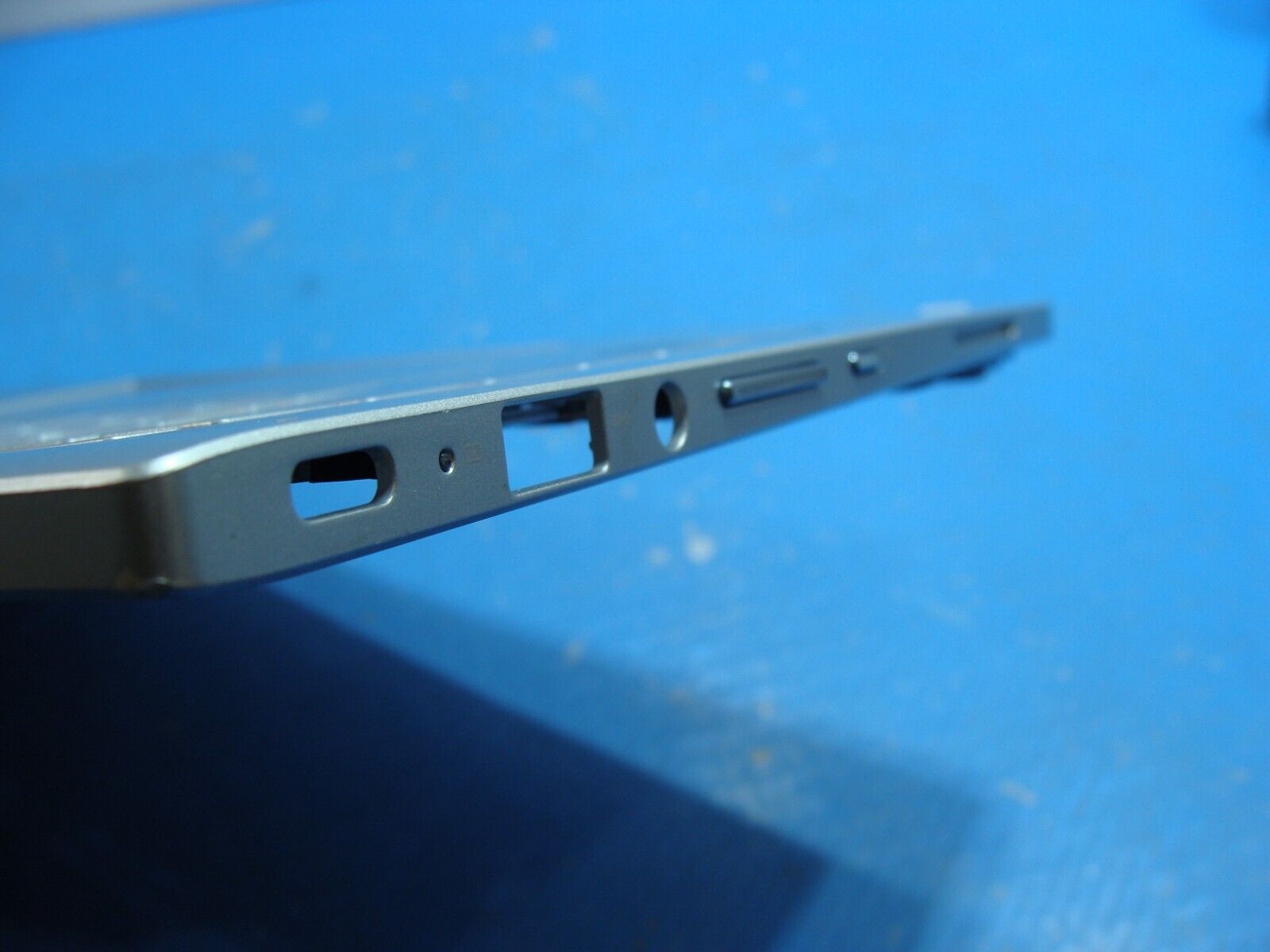 Asus ChromeBook Flip C433TA-M364 Palmrest w/TouchPad Keyboard 13N1-AAA0721 Grd A