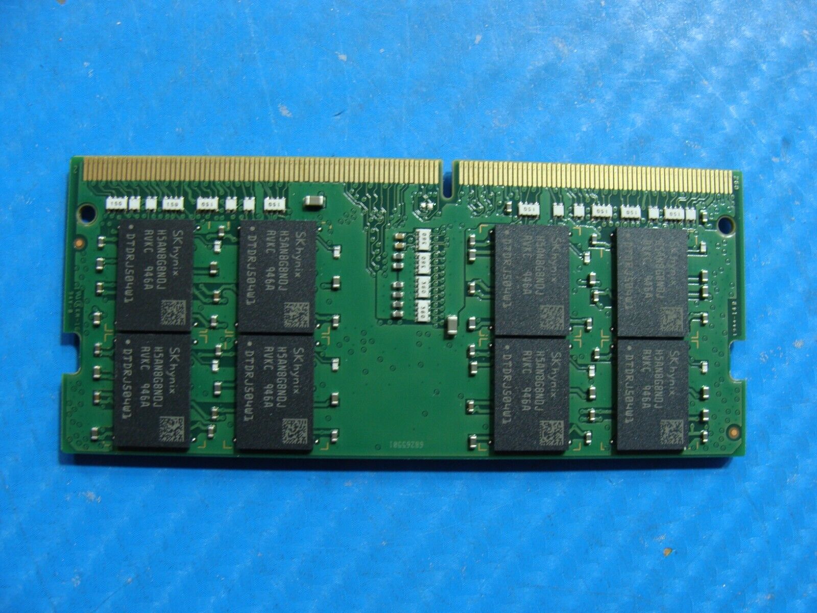 Dell 5400 SK Hynix 16GB 2Rx8 PC4-2666V Memory RAM SO-DIMM HMA82GS6DJR8N-VK
