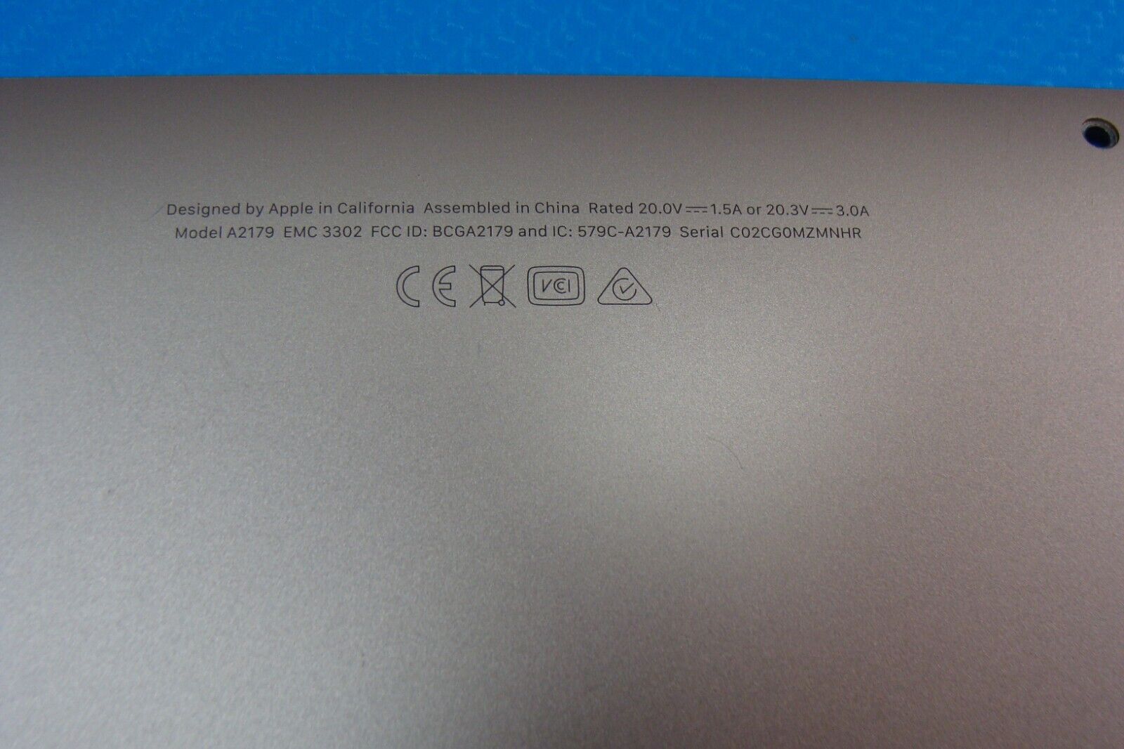 MacBook Air A2179 Early 2020 MVH52LL/A MWTL2LL/A 13