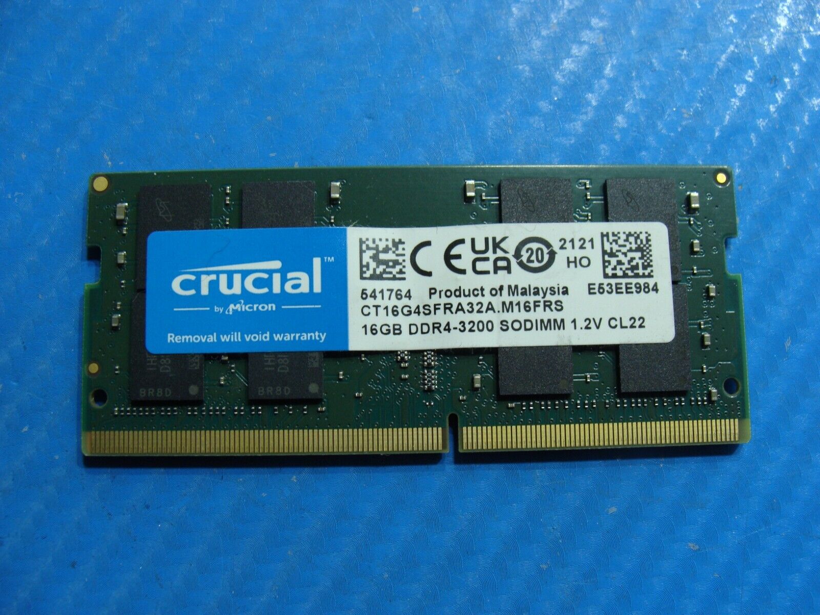 Asus G512LI-B17N10 Crucial 16GB DDR4-3200 SODIMM CT16G4SFRA32A.M16FRS