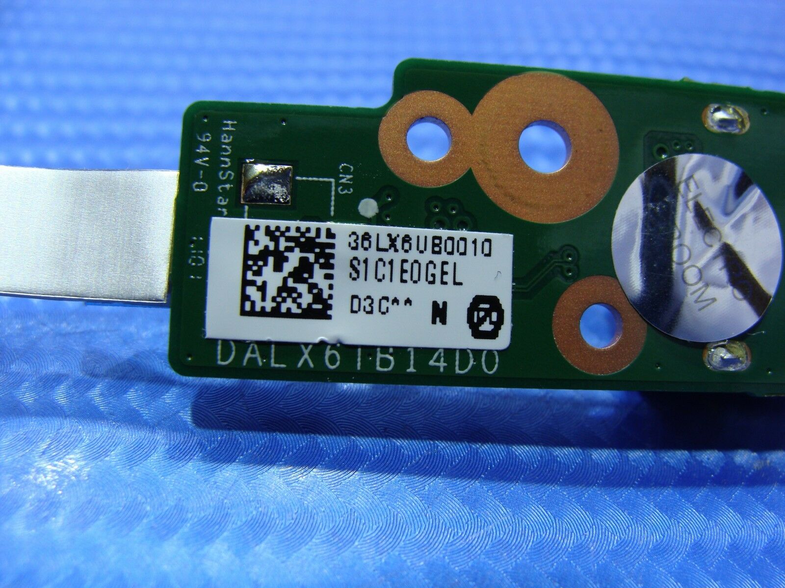 HP Pavilion dv6-3230us 15.6 HP Pavilion dv6-3230us 15.6