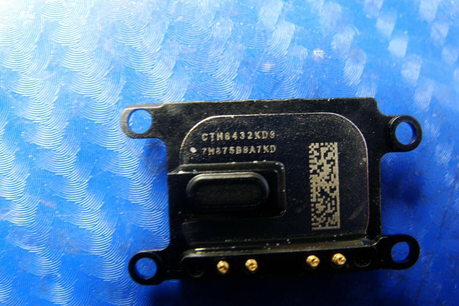 iPhone 7 Sprint A1660 32GB 4.7 iPhone 7 Sprint A1660 32GB 4.7