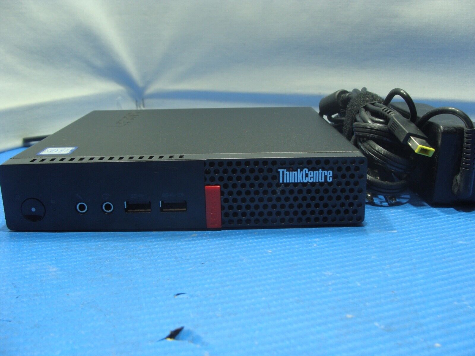 Lenovo Thinkcentre M710Q Mini PC i5-7500T Quad Core,16GB RAM,512 SSD ,Win  10 Pro