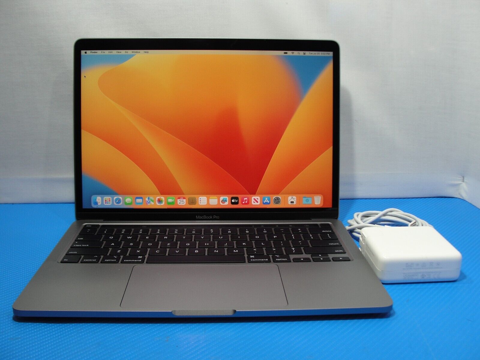 Apple Macbook Pro 