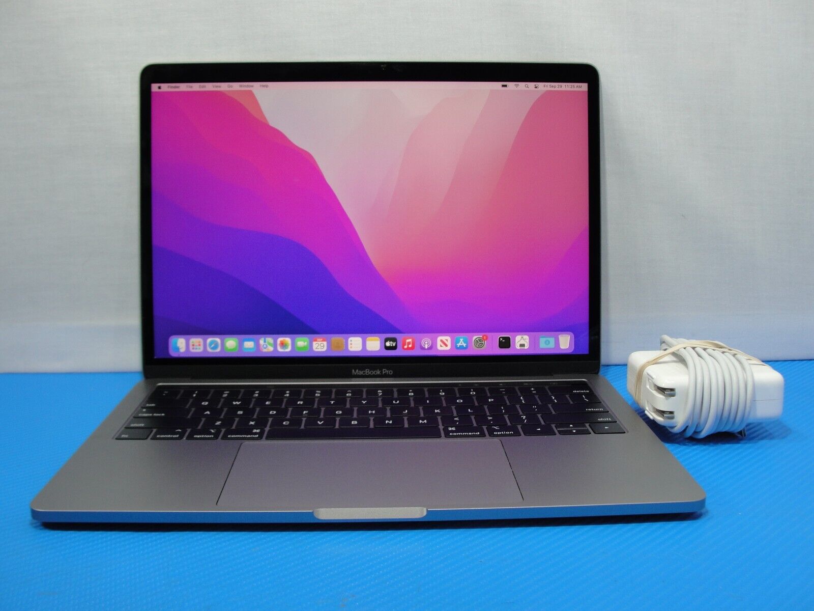 APPLE MACBOOK PRO 13