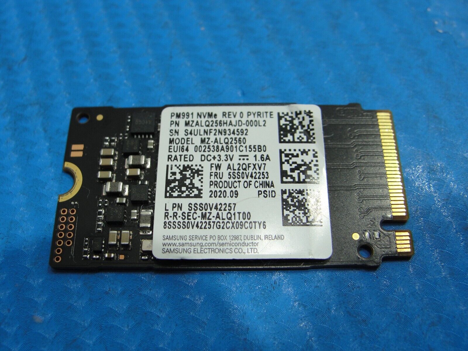 SAMSUNG MZ-ALQ2560 256GB M.2 2242 NVME PCIE SSS0V42257 MZALQ256HAJD-000L2