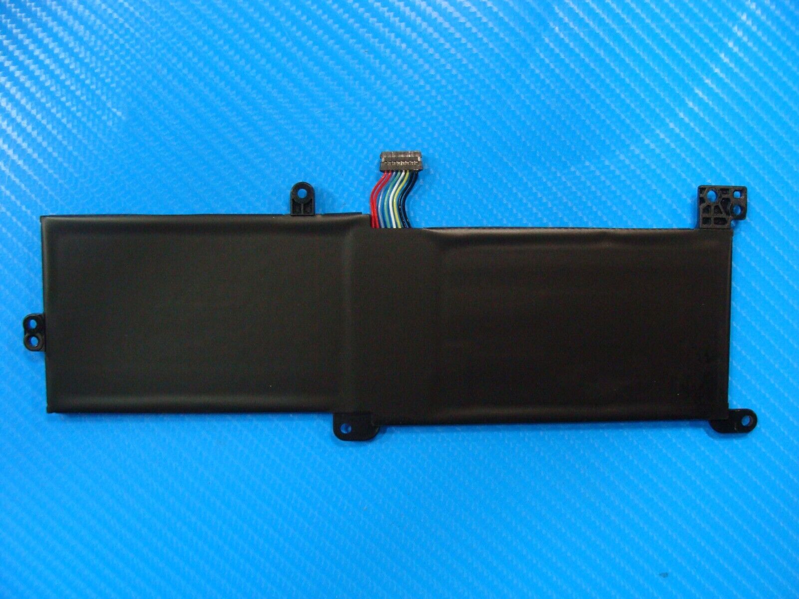 Lenovo IdeaPad 14” 3 14IIL05 81WD OEM Laptop Battery 7.6V 35Wh 4645mAh L16C2PB1