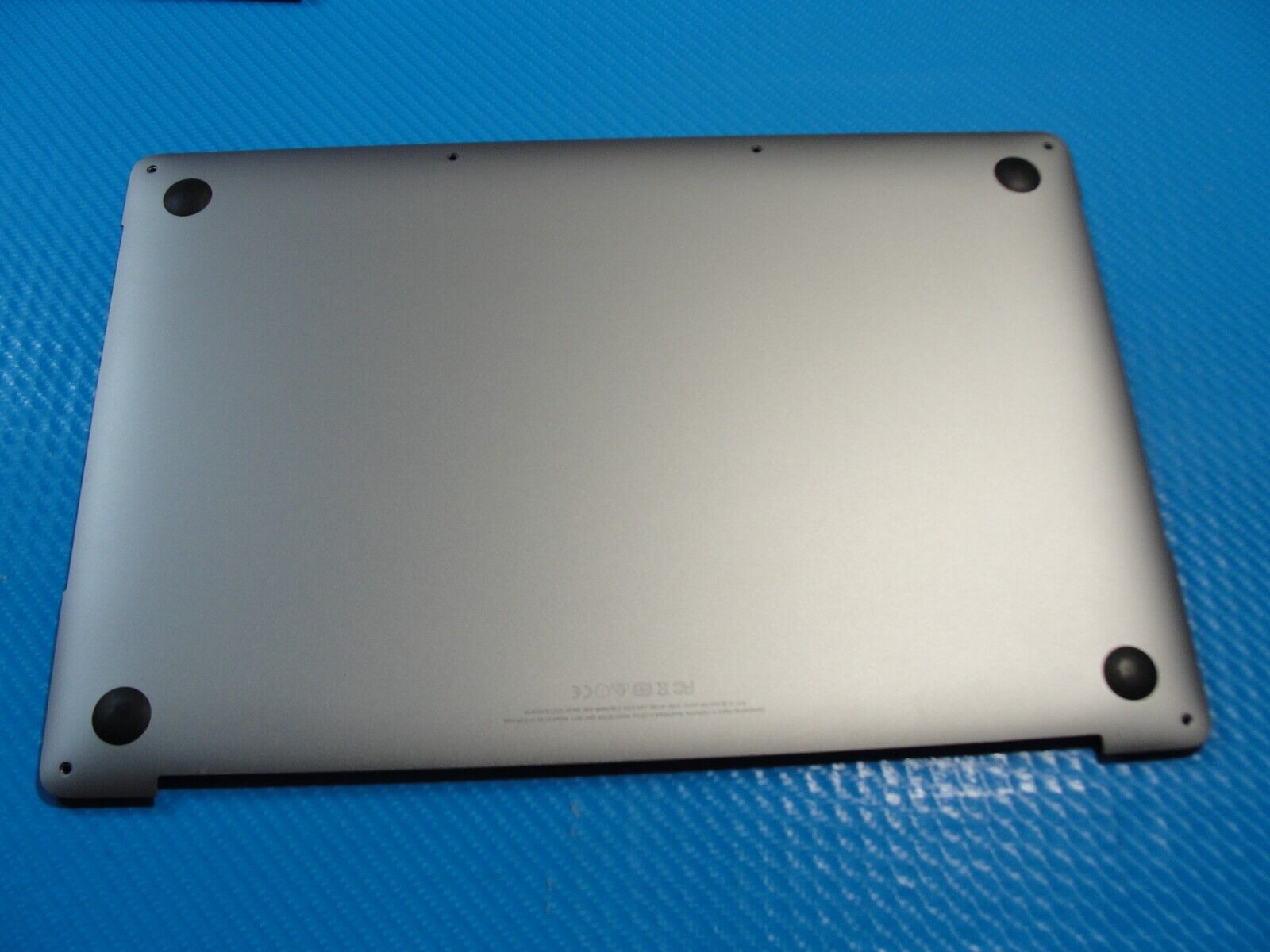 MacBook Pro A1706 13