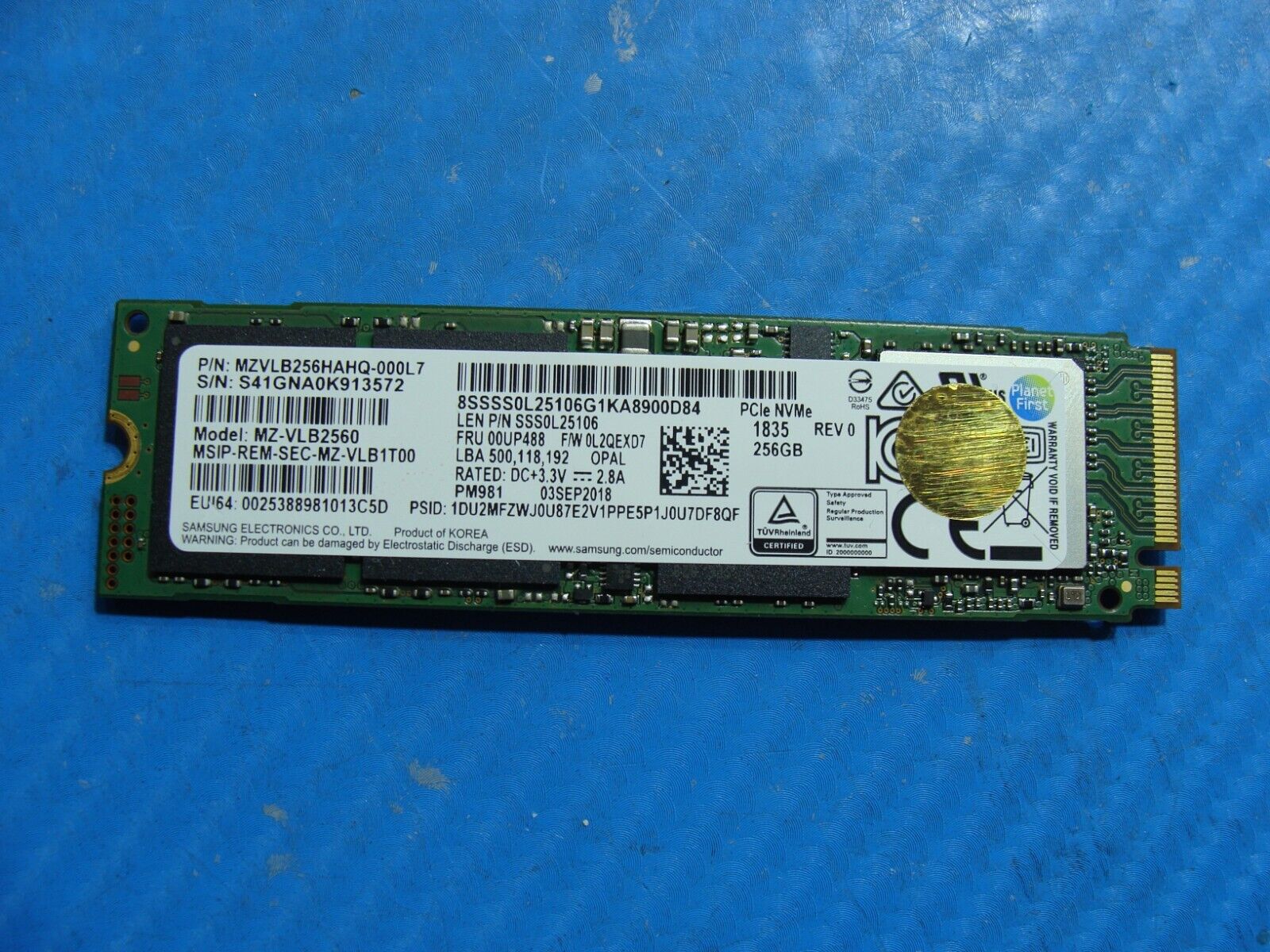 Lenovo T480s Samsung 256GB NVMe M.2 SSD Solid State Drive MZVLB256HAHQ-000L7