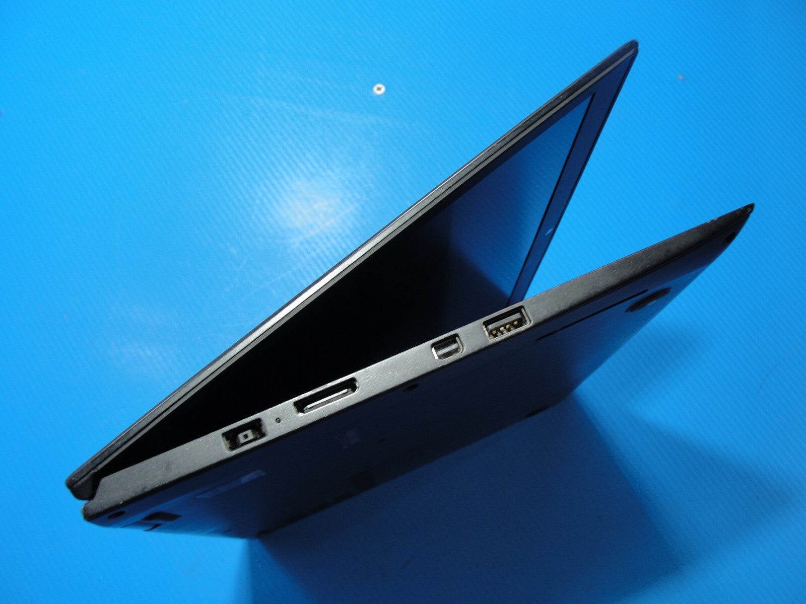 Lenovo ThinkPad X1 Carbon 4th Gen 14” FHD Core i5-6200U 2.3GHz 8GB 256GB SSD - Tested Computer Laptop Parts