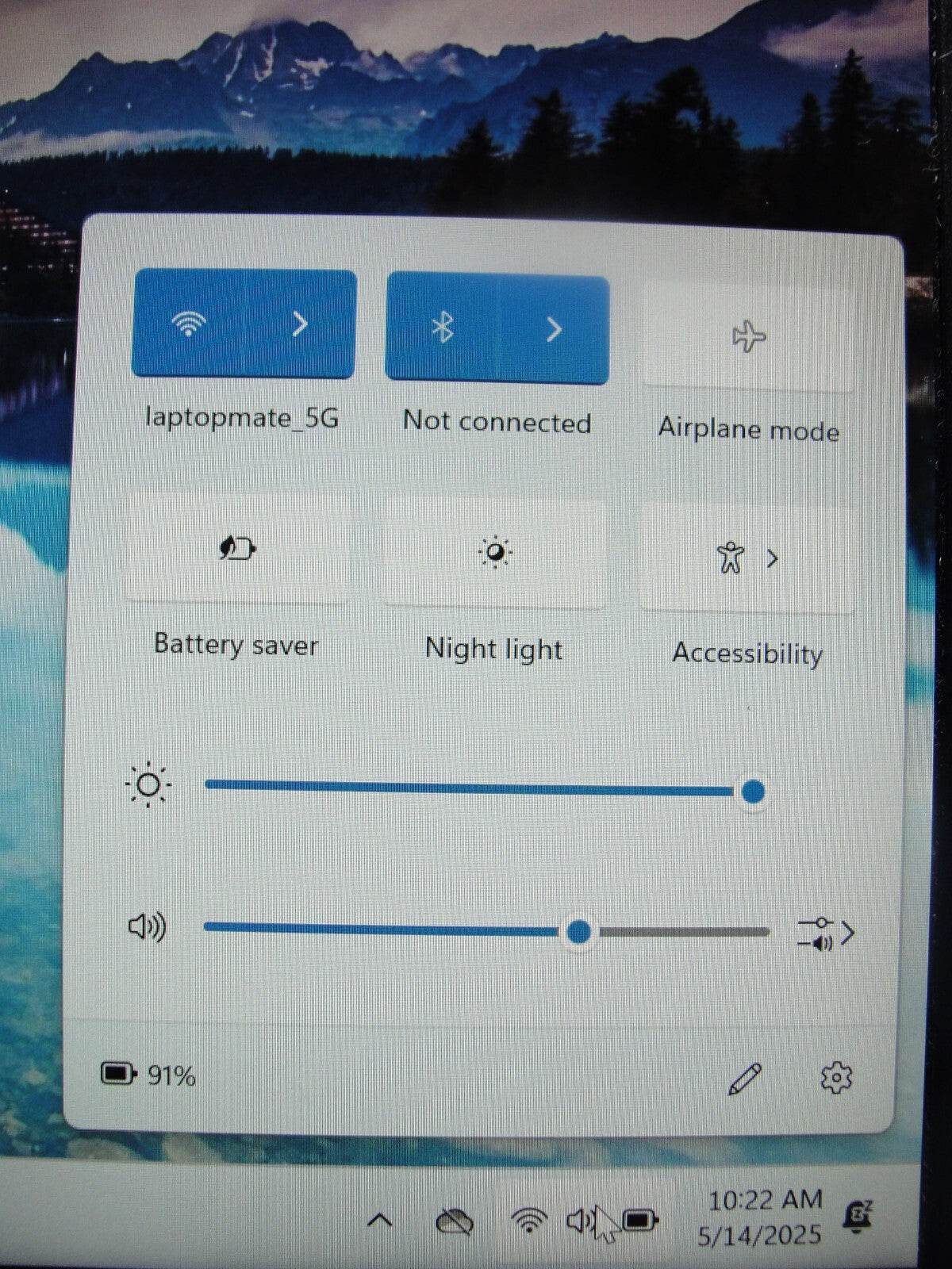 Dell Latitude 5490 14” FHD Intel Core i5-8250U 1.7GHz 16GB 256GB SSD - Tested Computer Laptop Parts