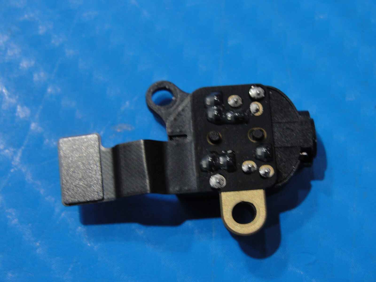 MacBook Pro A2442 14