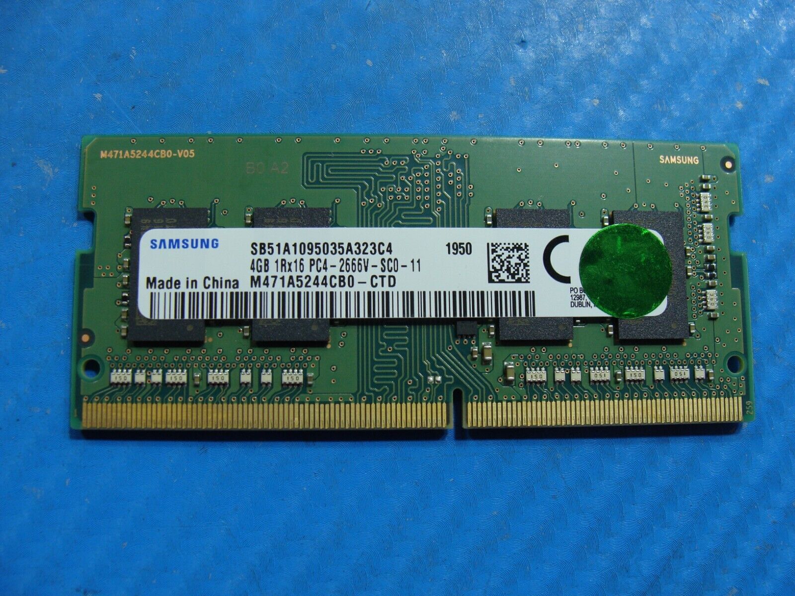 Lenovo 14-IML Samsung 4GB 1Rx16 PC4-2666V Memory RAM SO-DIMM M471A5244CB0-CTD