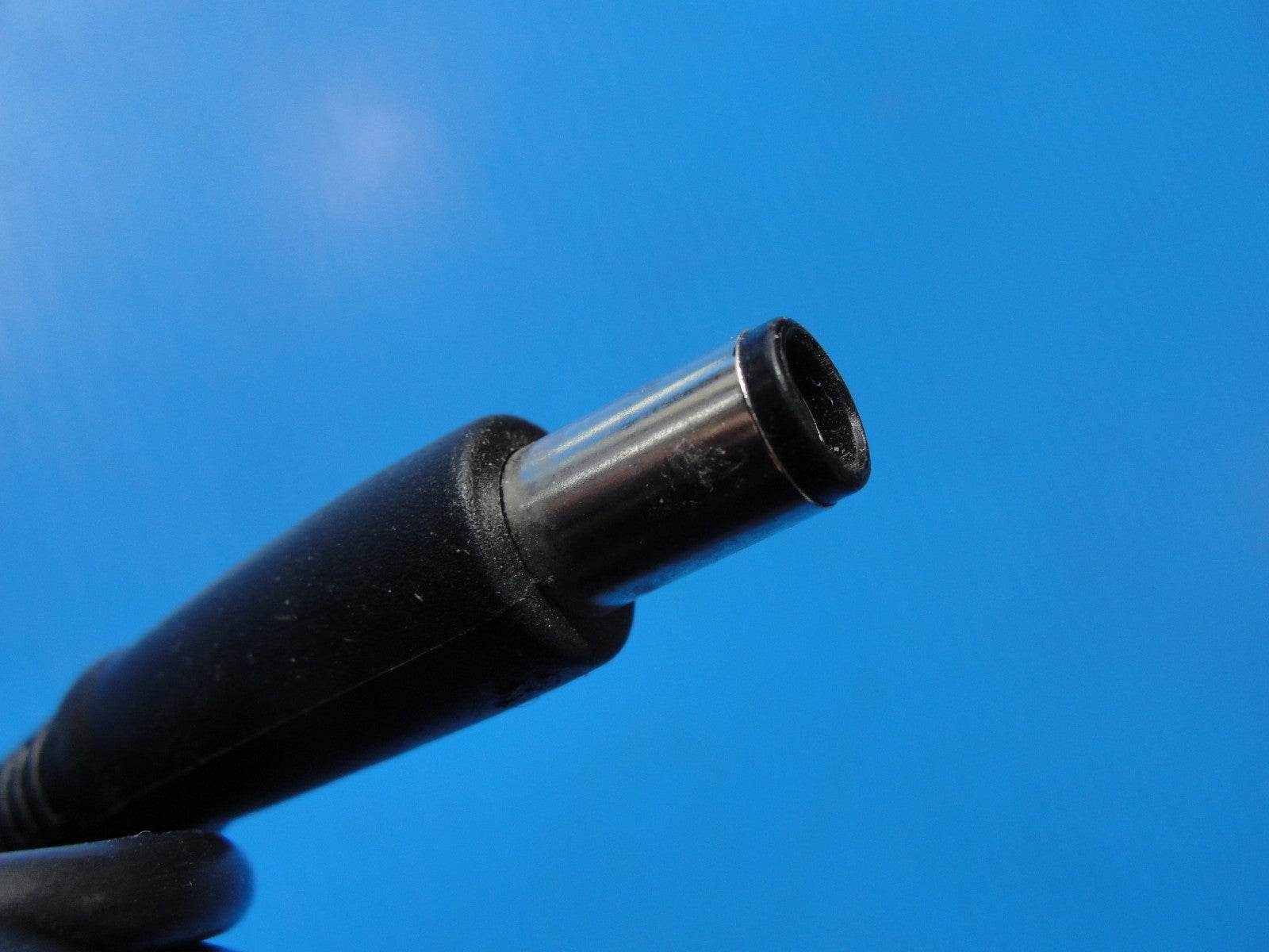 Genuine Dell 65W AC Adapter Charger – 19.5V 3.34A – 7.4mm x 5.0mm Black Tip - Tested Computer Laptop Parts