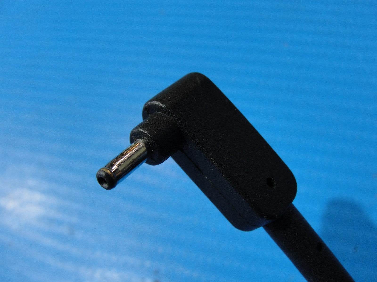 Genuine Acer 45W AC Adapter Charger – 19V 2.37A – 3.0mm × 1.1mm Black Tip - Tested Computer Laptop Parts