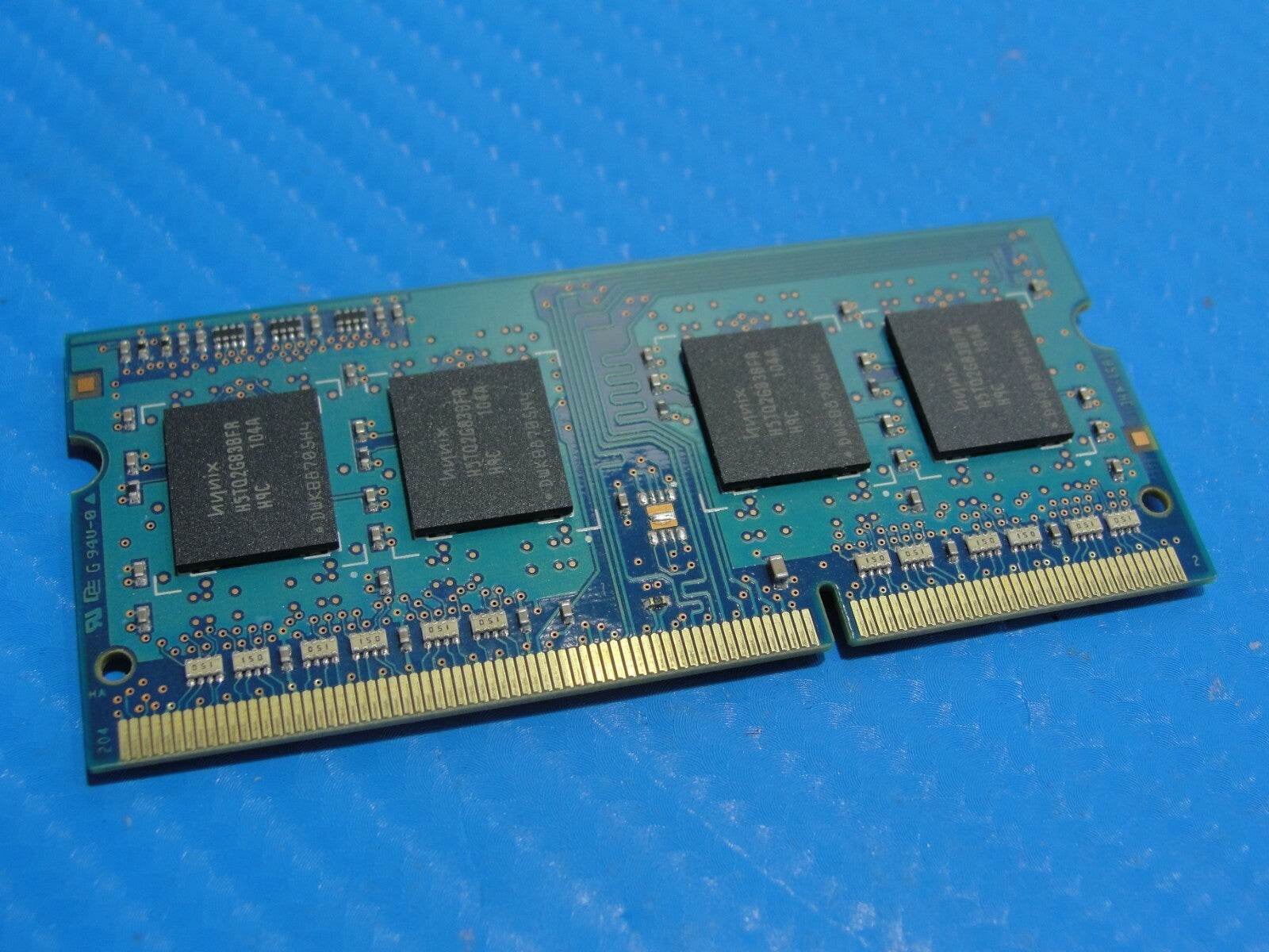 MacBook Pro A1278 Laptop Hynix 2GB Memory PC3-10600S-9-10-B1 HMT325S6BFR8C-H9 #1 - Tested Computer Laptop Parts