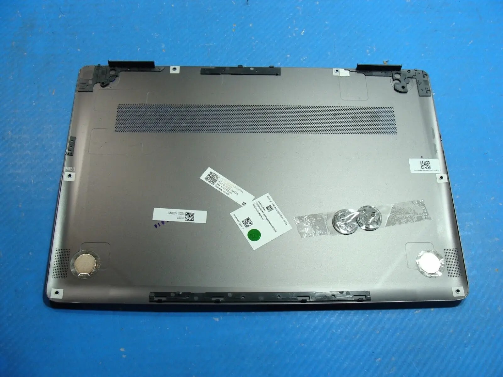 HP Spectre x360 13.3” 13-ac033dx Genuine Laptop Bottom Case 4BX31BATP40