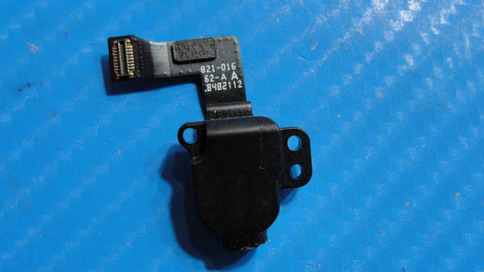 MacBook Pro A1989 13