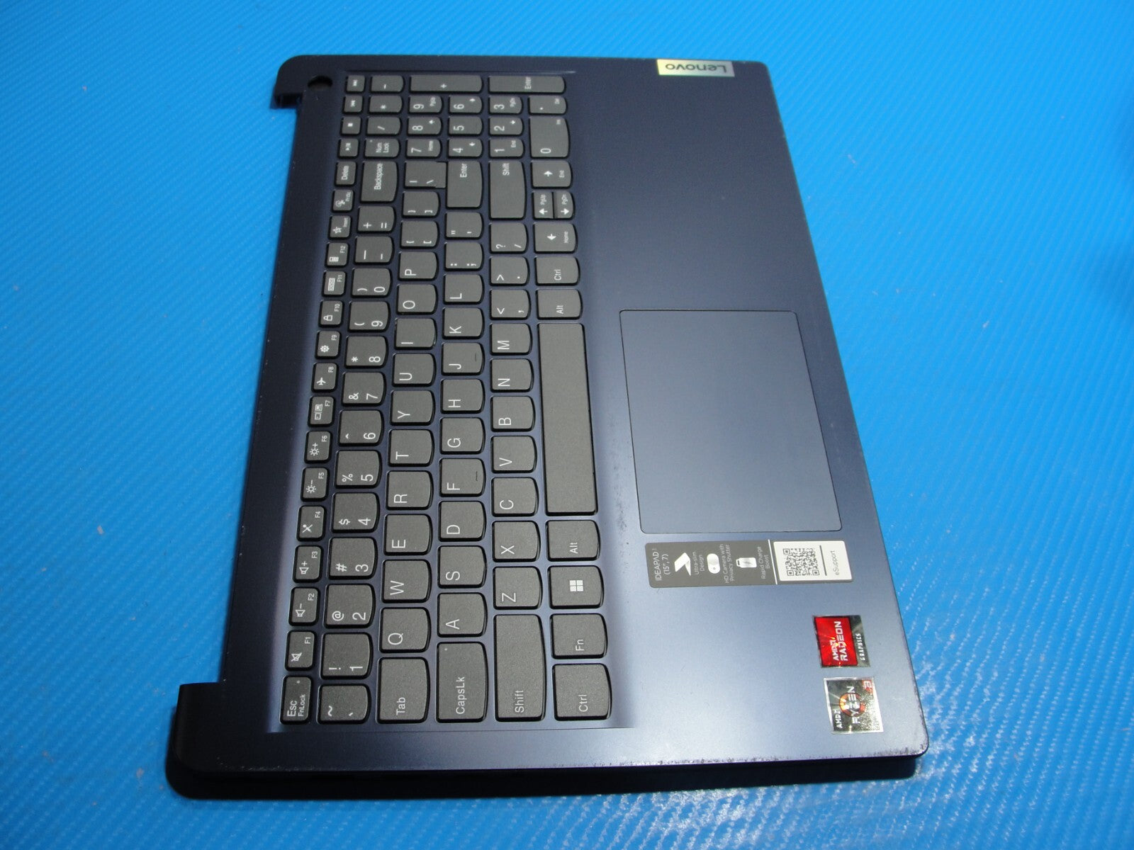 Lenovo IdeaPad 1 15AMN7 15.6