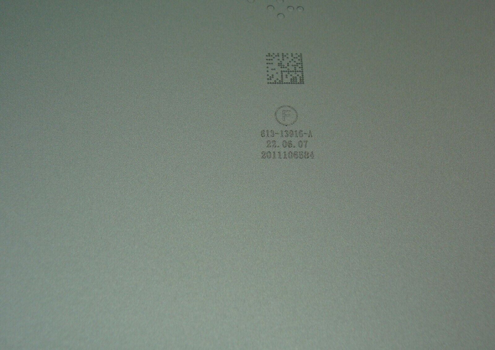 MacBook Pro A2338 Late 2020 MYDA2LL/A 13