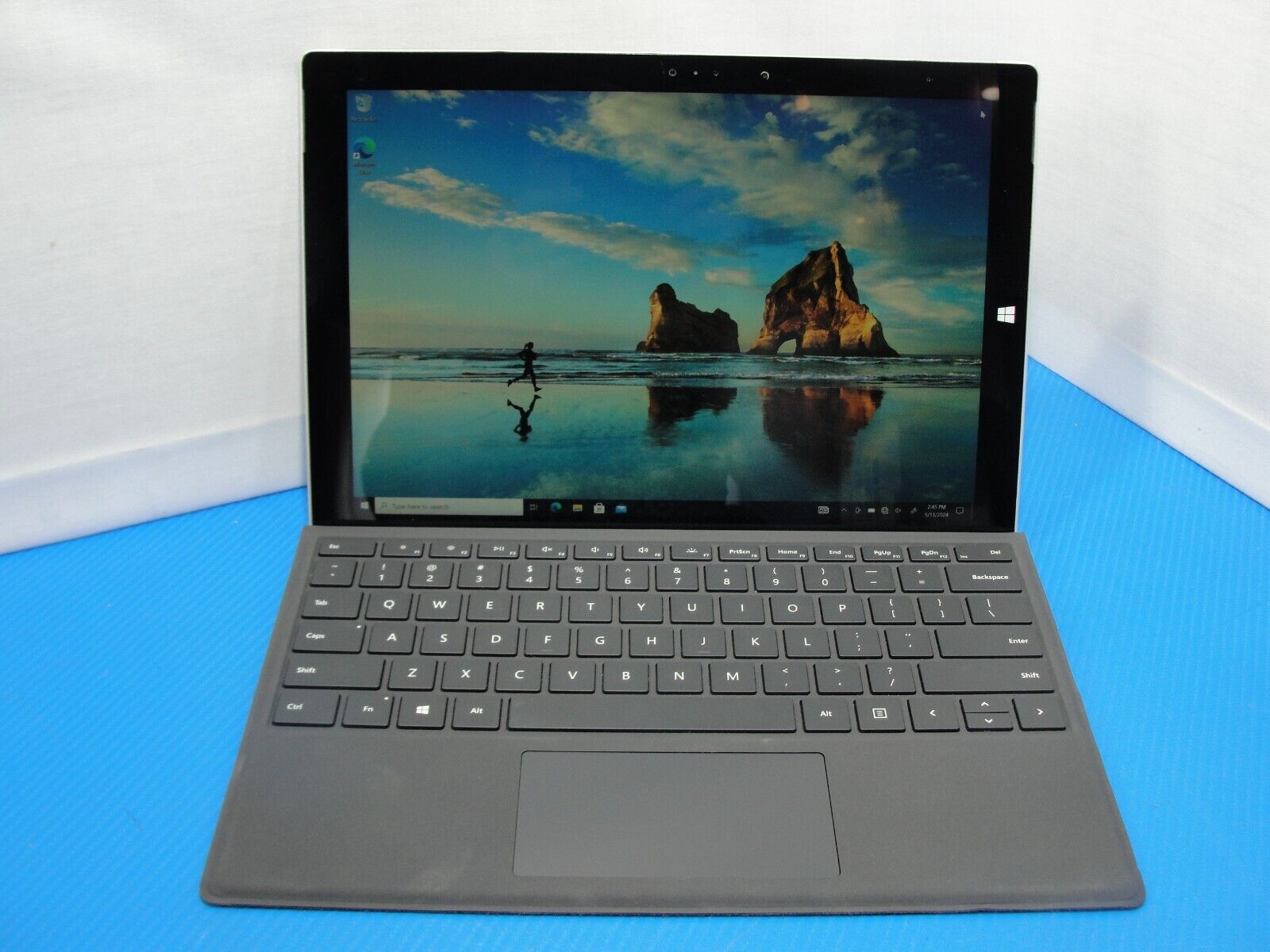 93% Battery Microsoft Surface Pro 3 laptop TOUCH core i5 8GB 256GB SSD Great!!