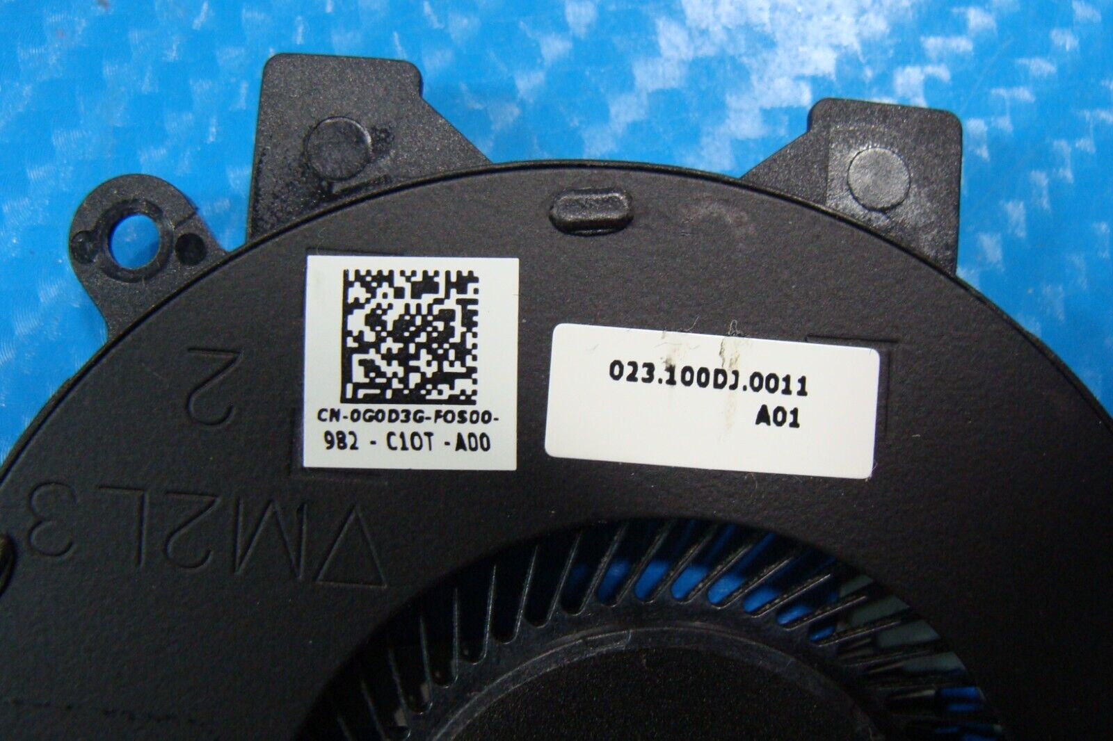 Dell Inspiron 15 5582 15.6