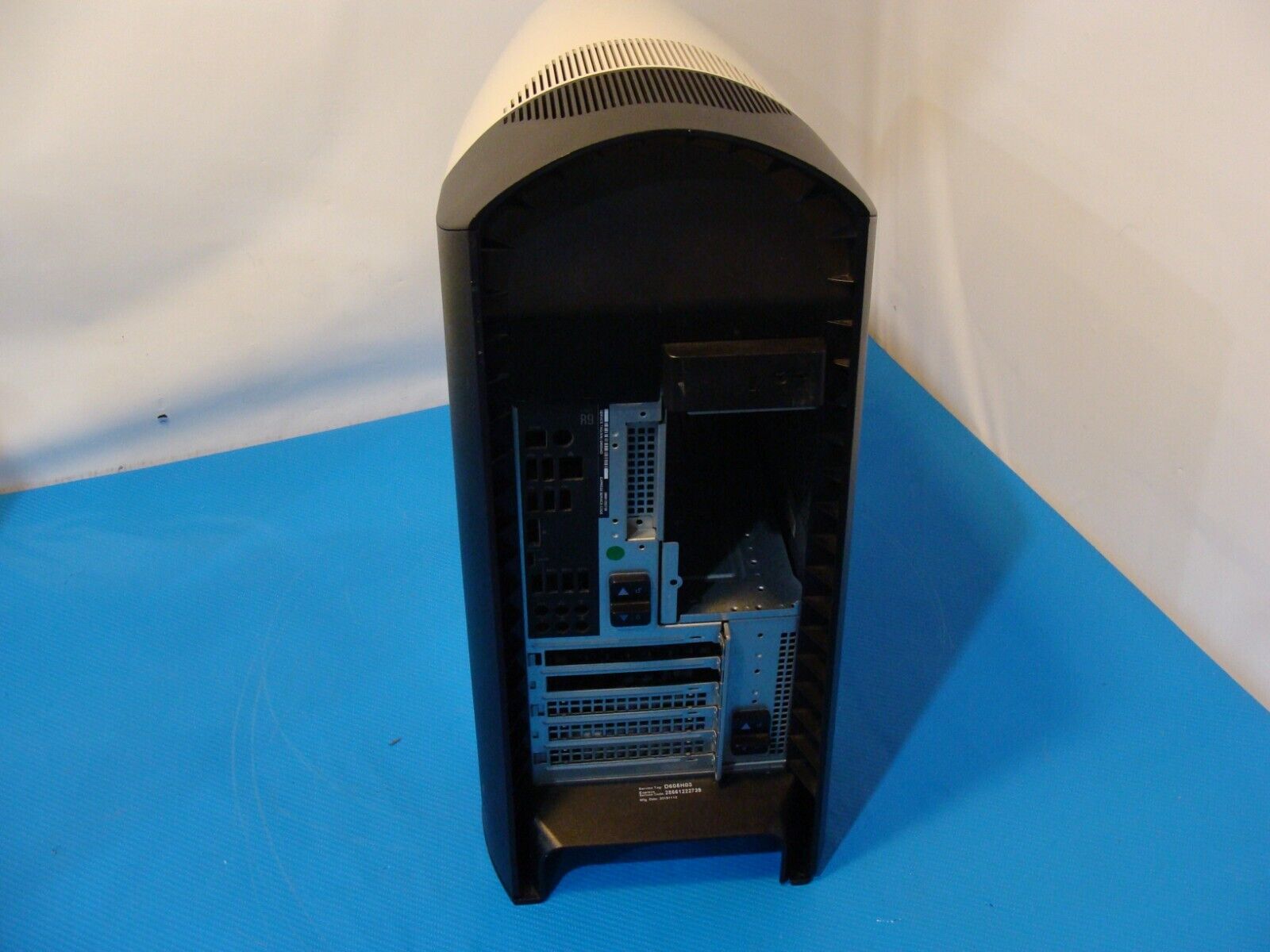 Dell Alienware Aurora R9 Genuine Desktop Case Only w/Front Panel White D605H03