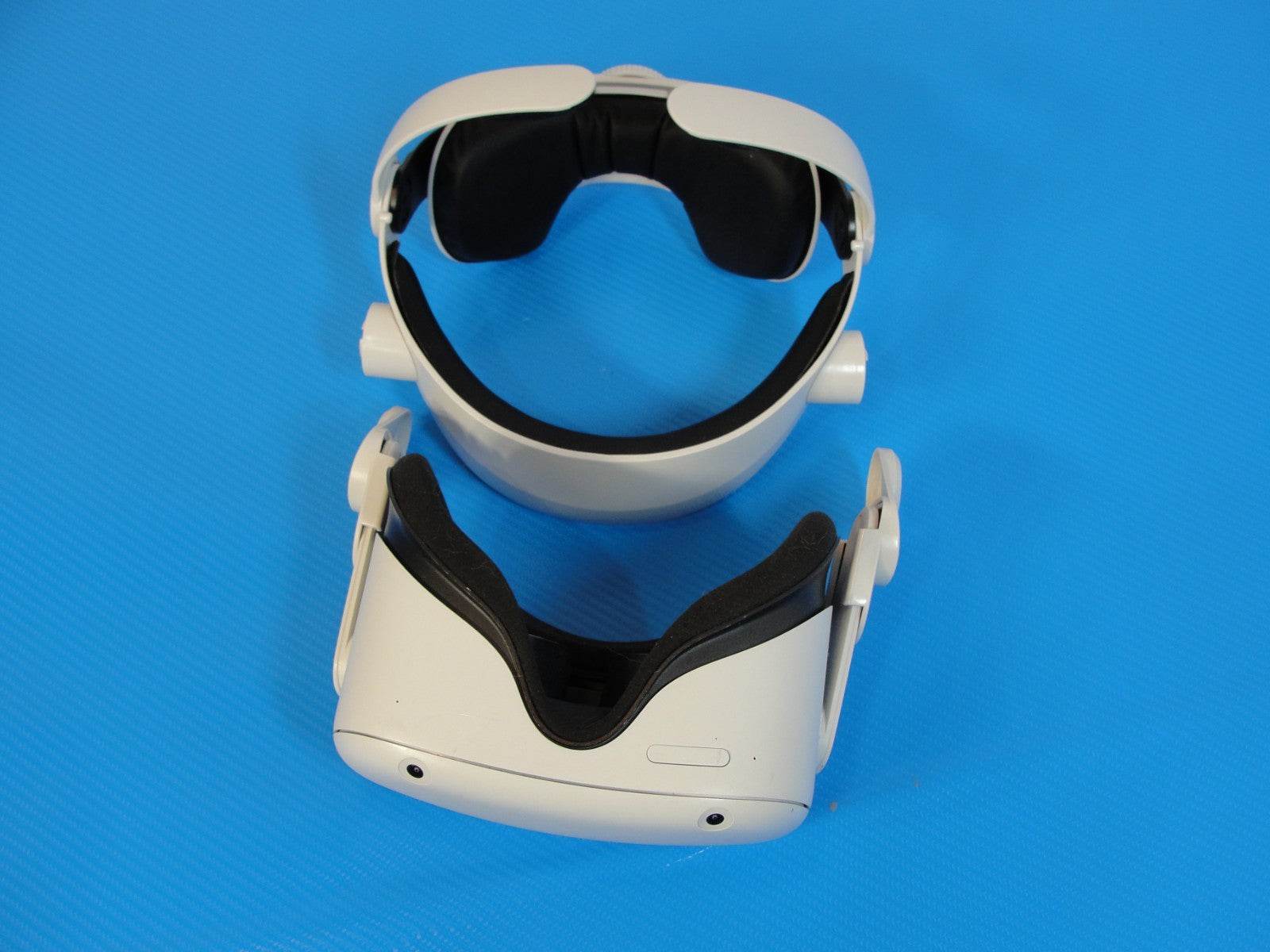 Oculus Quest 2 128GB All-in-one VR White Headset ONLY No Controllers /READ - Tested Computer Laptop Parts
