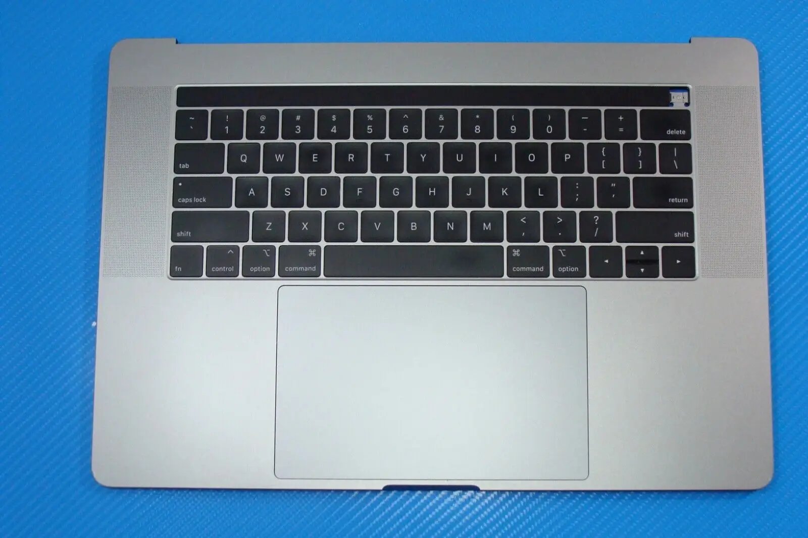 MacBook Pro A1990 Mid 2018 MR932LL/A 15