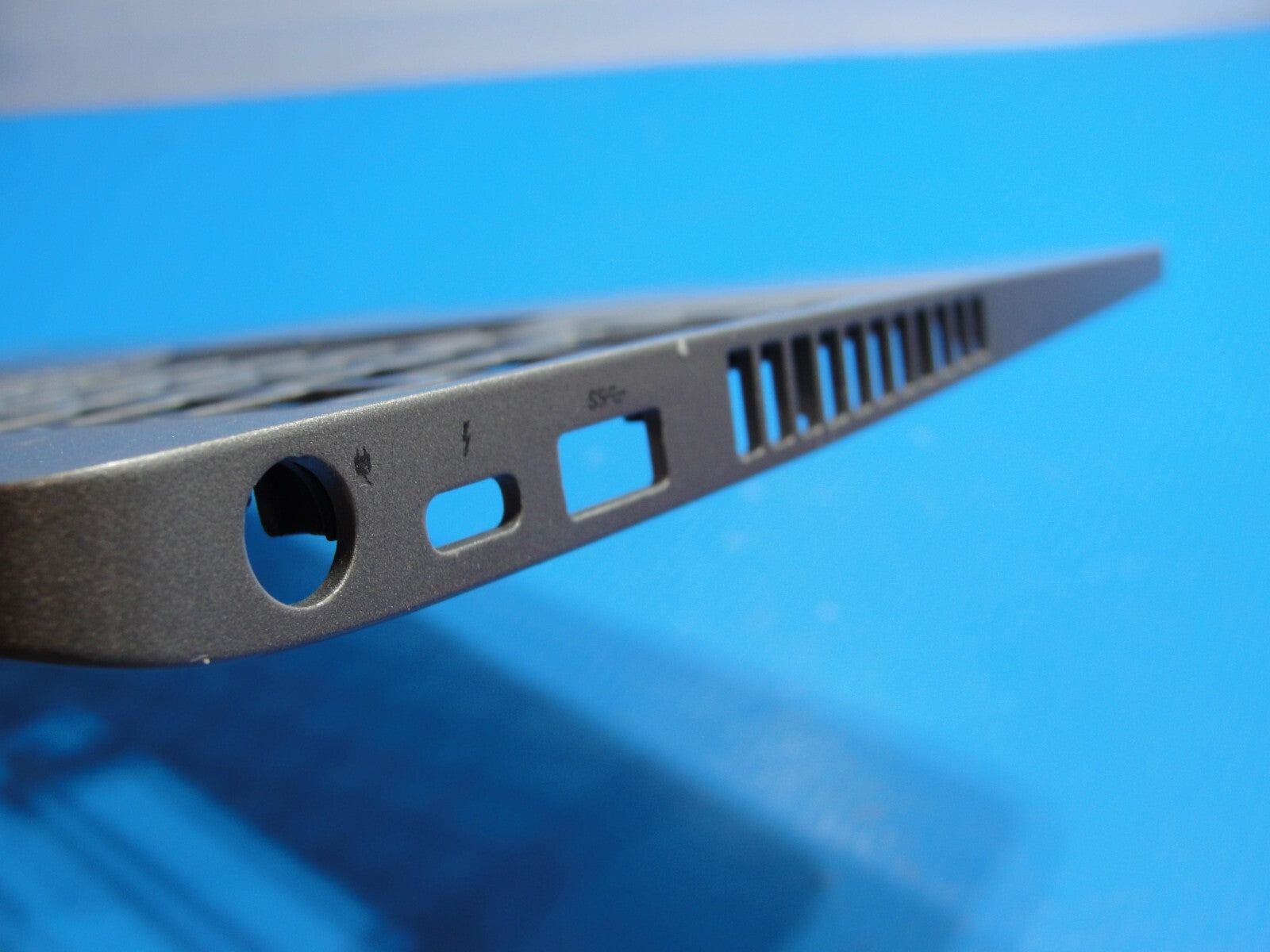 Dell Precision 3551 15.6