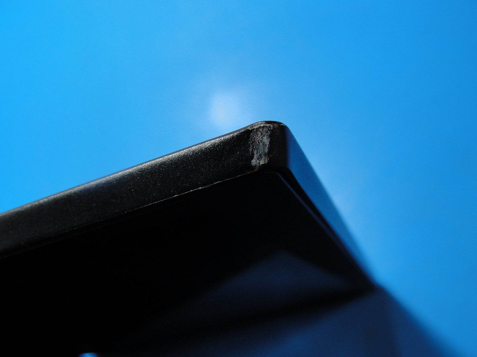 Lenovo ThinkPad E585 15.6” HD AMD Ryzen 3 2200U 2.5GHz 4GB SSD Reset 128GB - Tested Computer Laptop Parts