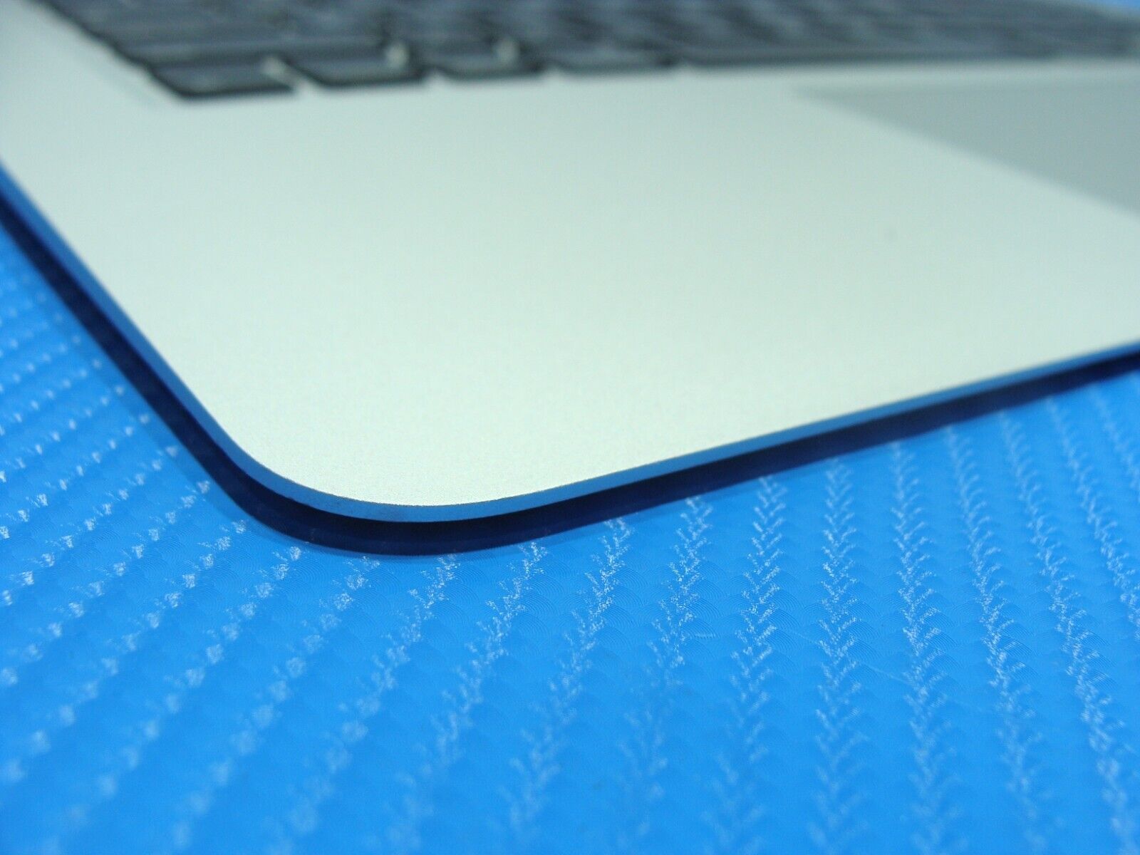 MacBook Air A1466 2017 MQD32LL/A 13