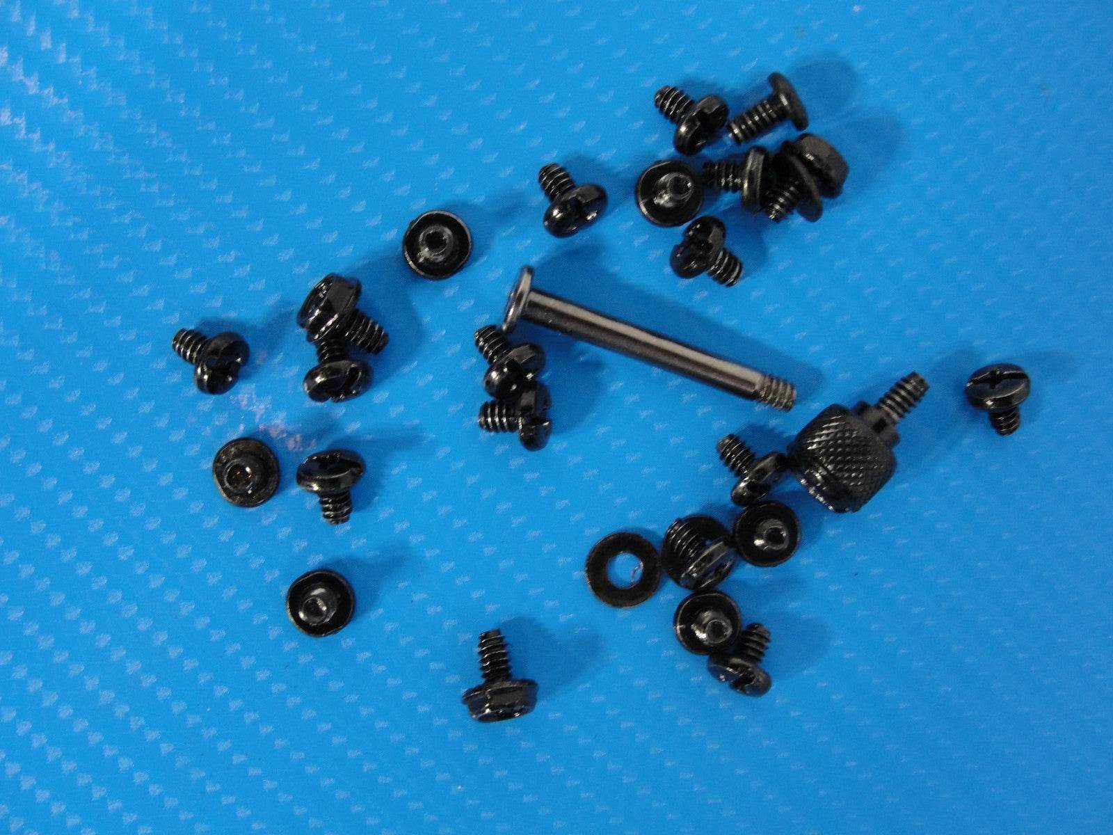 COSAIR i8300 Desktop PC Screws Screw - Tested Computer Laptop Parts