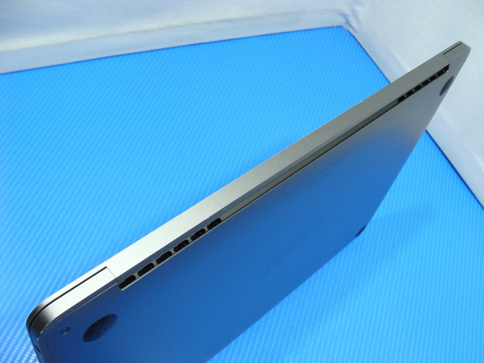 Apple MacBook Pro 13”(2019) A2159 i5-8257U 1.4GHz 16GB 256GB MUHN2LL/A 283cycles - Tested Computer Laptop Parts