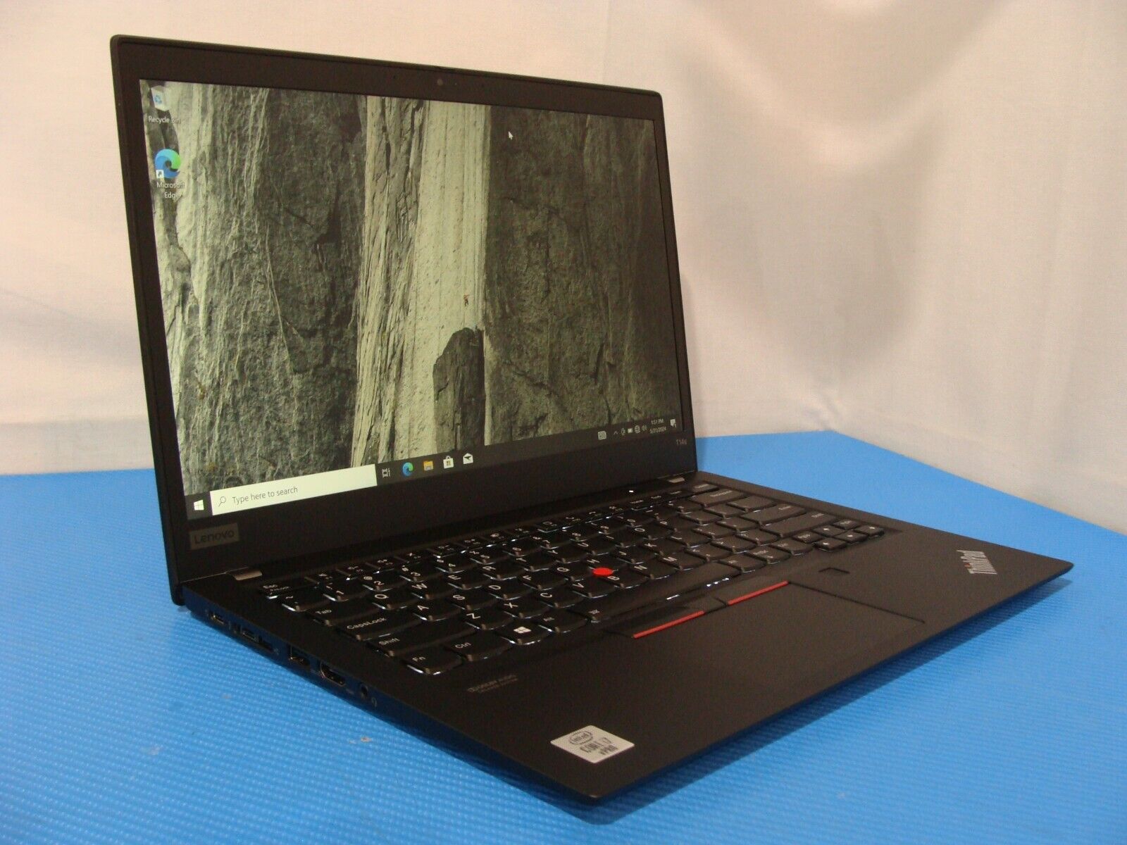 Lenovo ThinkPad T14s Gen 1 14