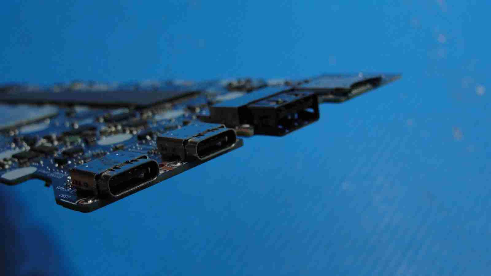 Dell Latitude 13.3” 5320 Genuine Intel i7-1185G7 3.0GHz 32GB Motherboard K4YGD - Tested Computer Laptop Parts