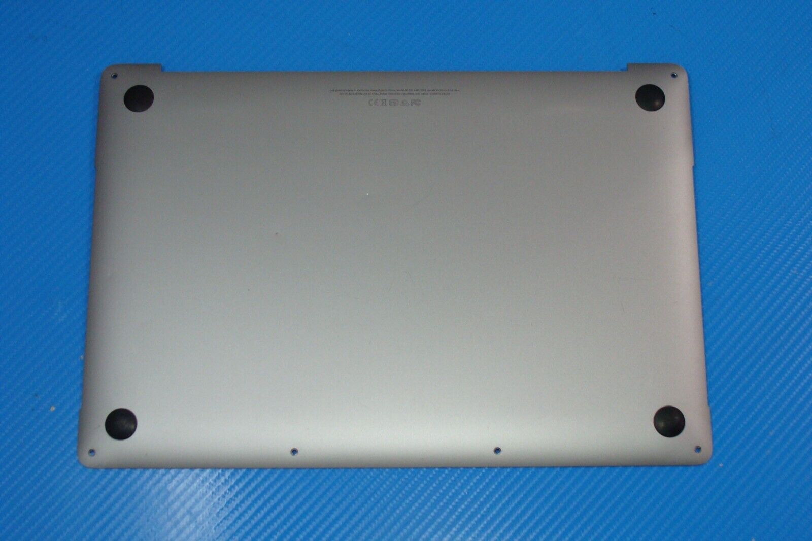 MacBook Pro A1706 Mid 2017 MPXV2LL/A 13