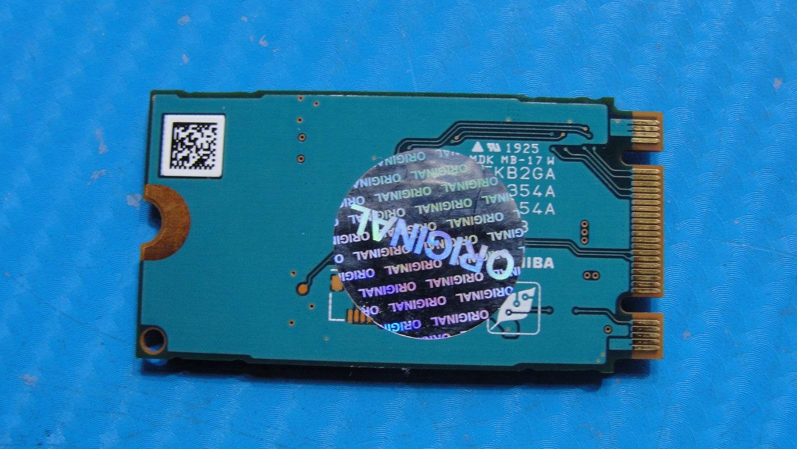 Lenovo E15 Kioxia 256GB M.2 NVMe SSD Solid State Drive KBG30ZMT256G 00UP651 - Tested Computer Laptop Parts