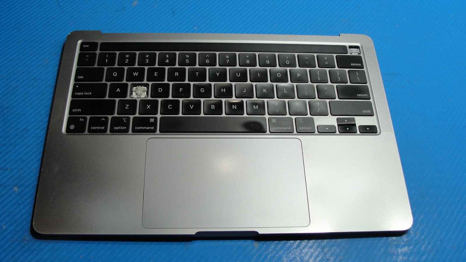 MacBook Pro A2338 13