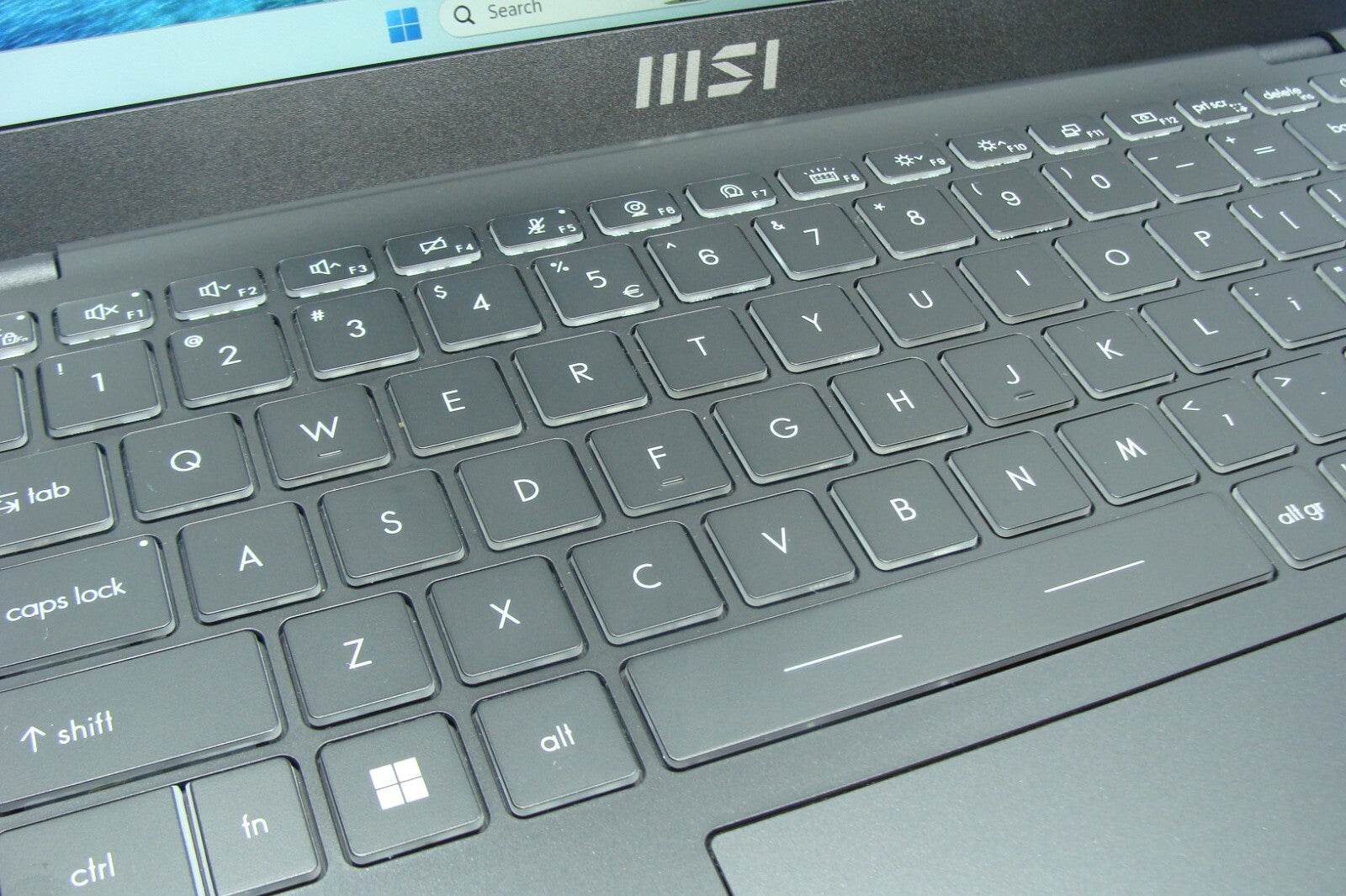 MSI Modern 14 C12M 14''FHD core i5-1235U 2.5GHz 8GB 512GB 95% Battery +Charger - Tested Computer Laptop Parts