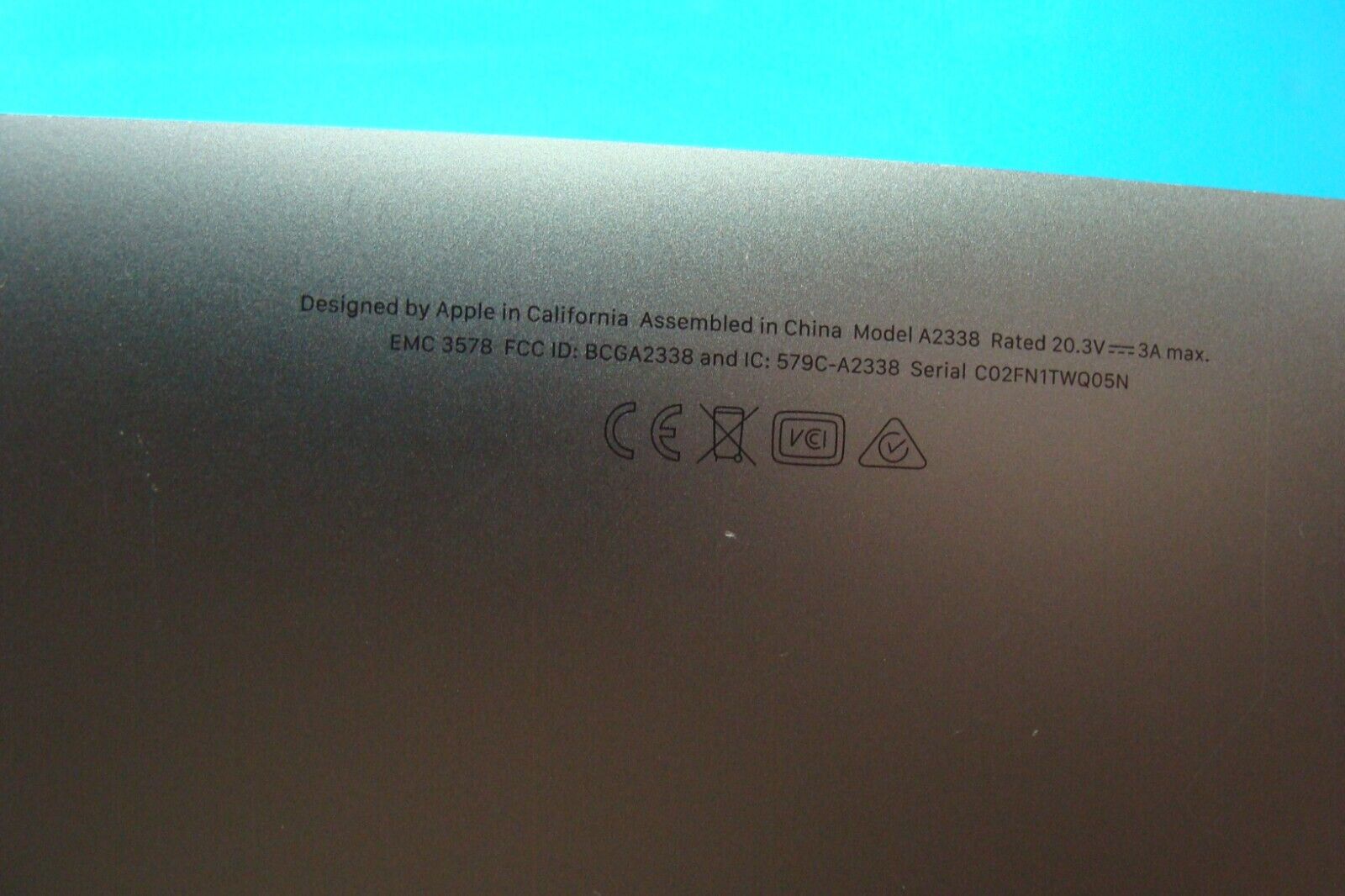 MacBook Pro A2338 Late 2020 MYDA2LL/A 13