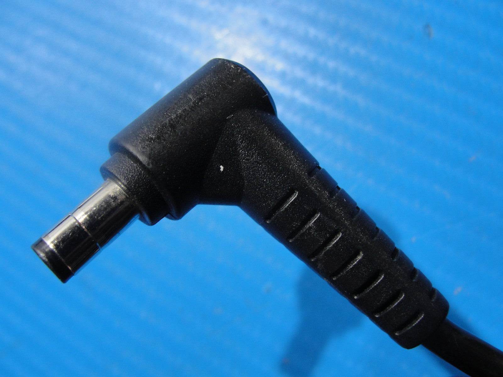 DELTA ELECTRONIX power adapter Model: ADP-180MB K -180W - Tested Computer Laptop Parts