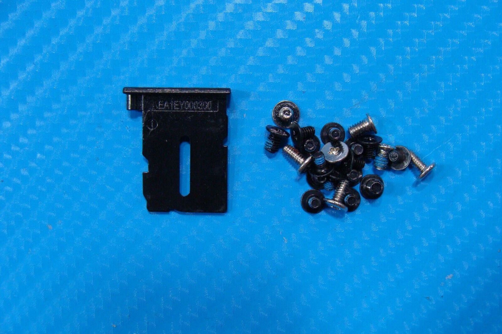 Lenovo ThinkPad 13.3” Yoga 370 Screw Set Screws for Repair ScrewSet w/Bracket