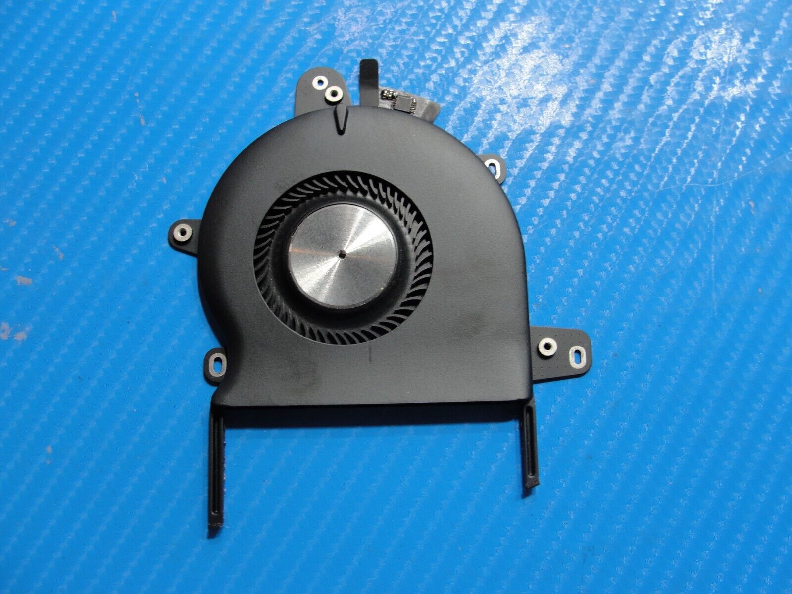 MacBook Pro  A1706 13