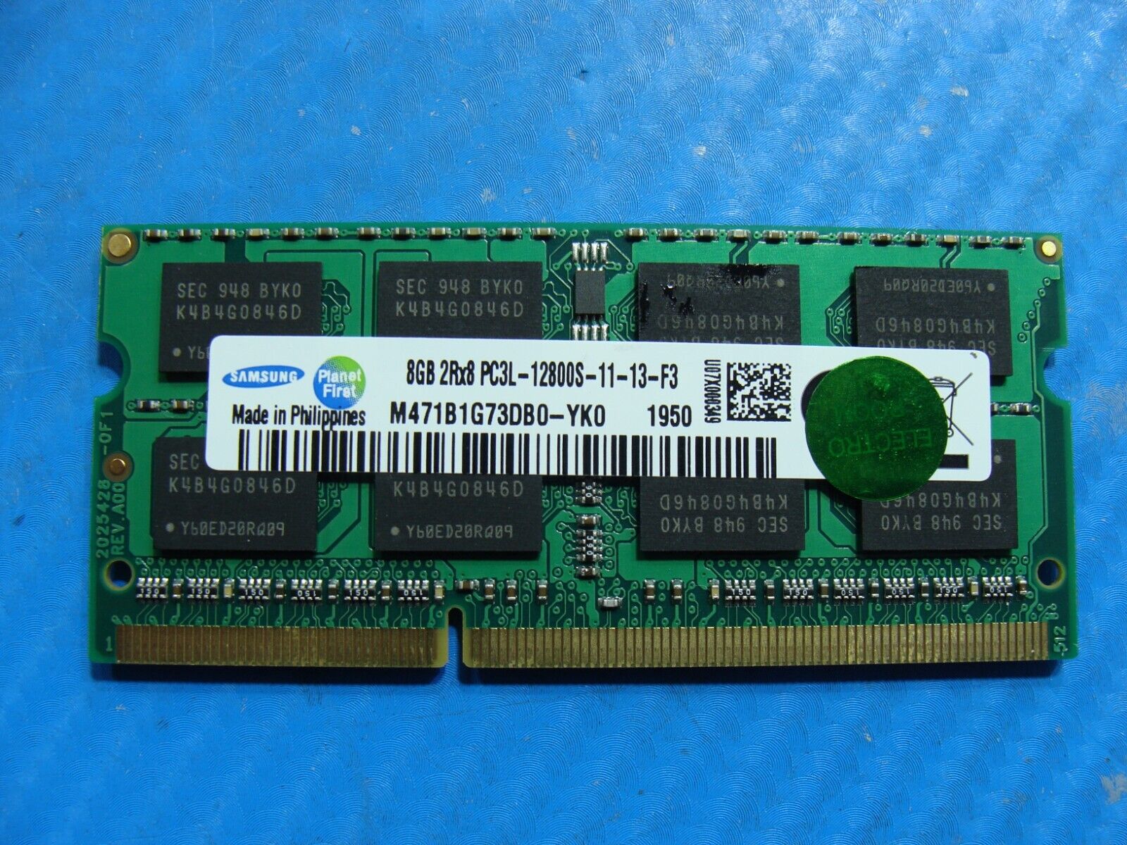 Dell 14 3452 Samsung 8GB 2Rx8 SO-DIMM Memory RAM PC3L-12800S M471B1G73DB0-YK0