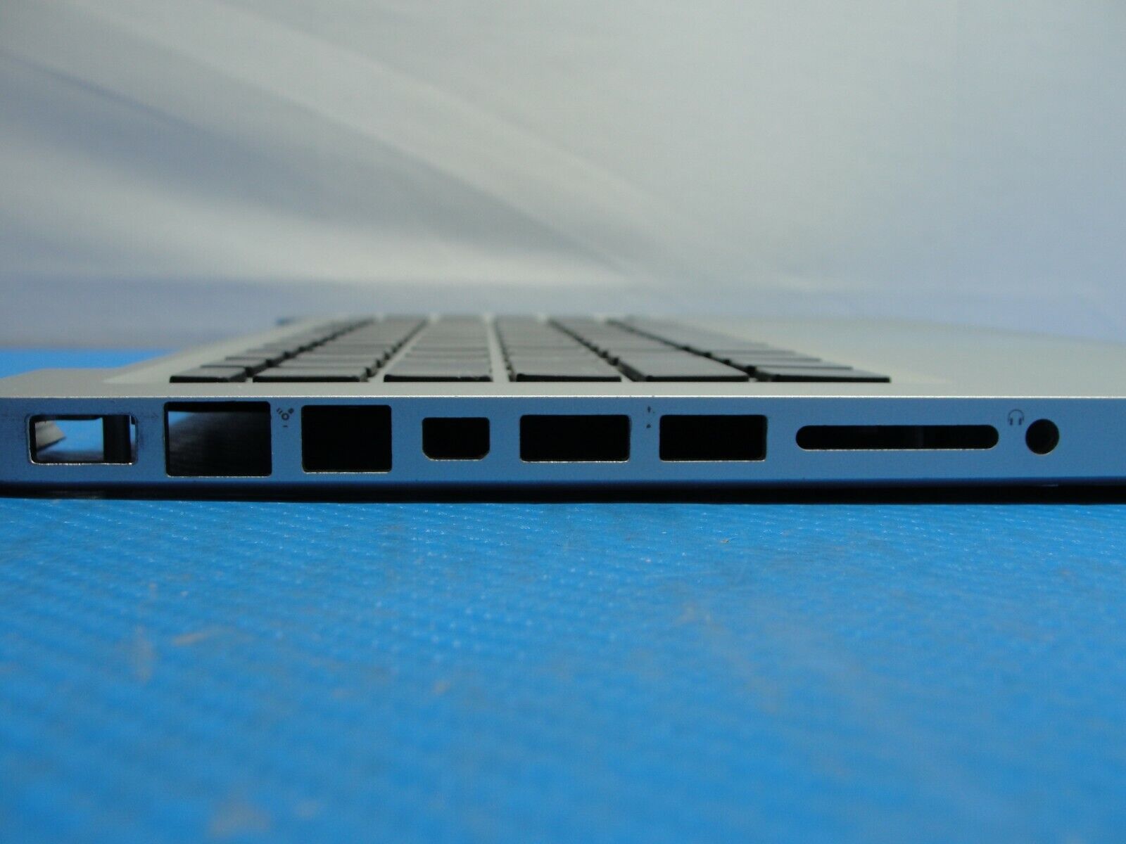 Macbook Pro A1278 2009 MB990LL/A 13