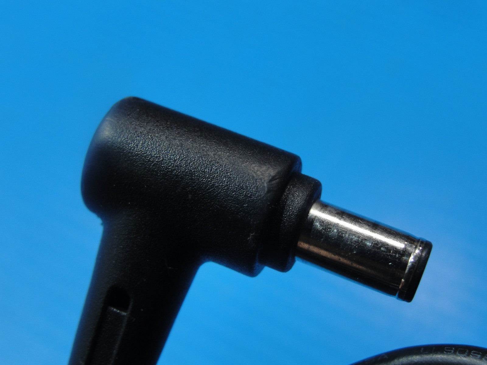 180W 19.5V 9.32A P/N: A17-180P1A Genuine Power Adapter - Tested Computer Laptop Parts