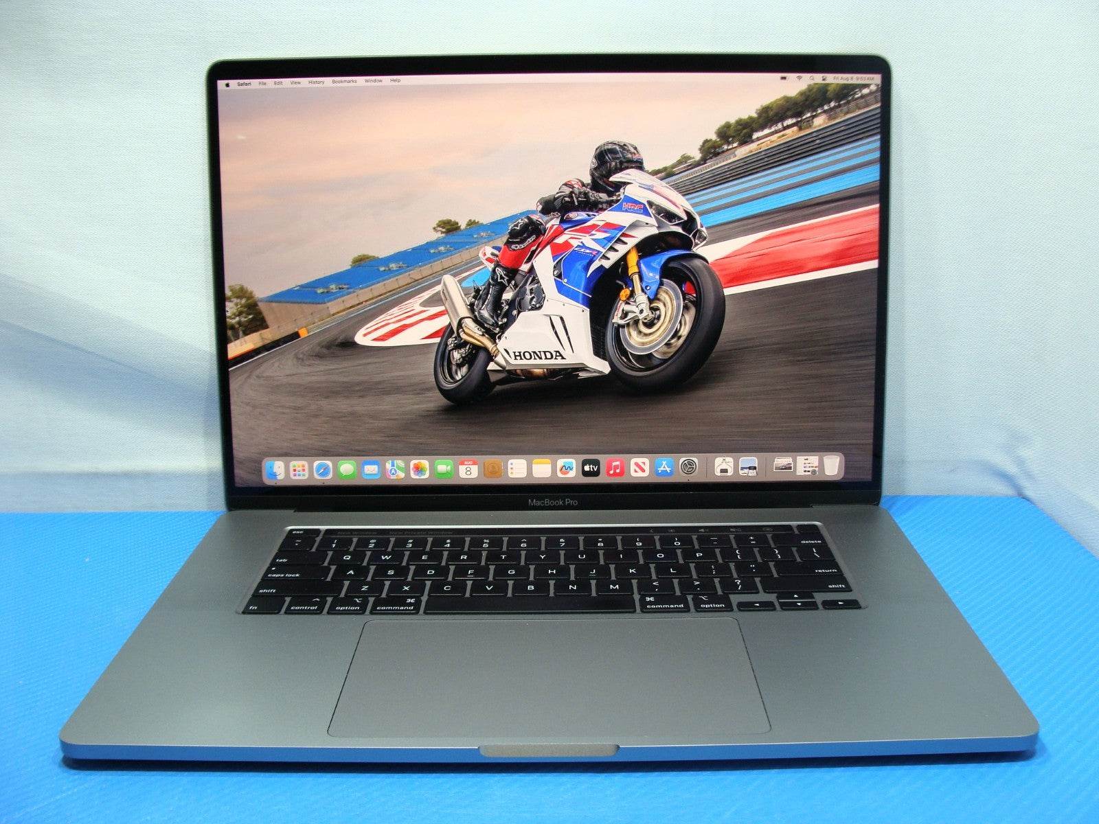 Apple MacBook Pro A2141 2019 i9-9980HK 2.4GHz 32GB 512GB Pro 5300M Excel Battery - Tested Computer Laptop Parts