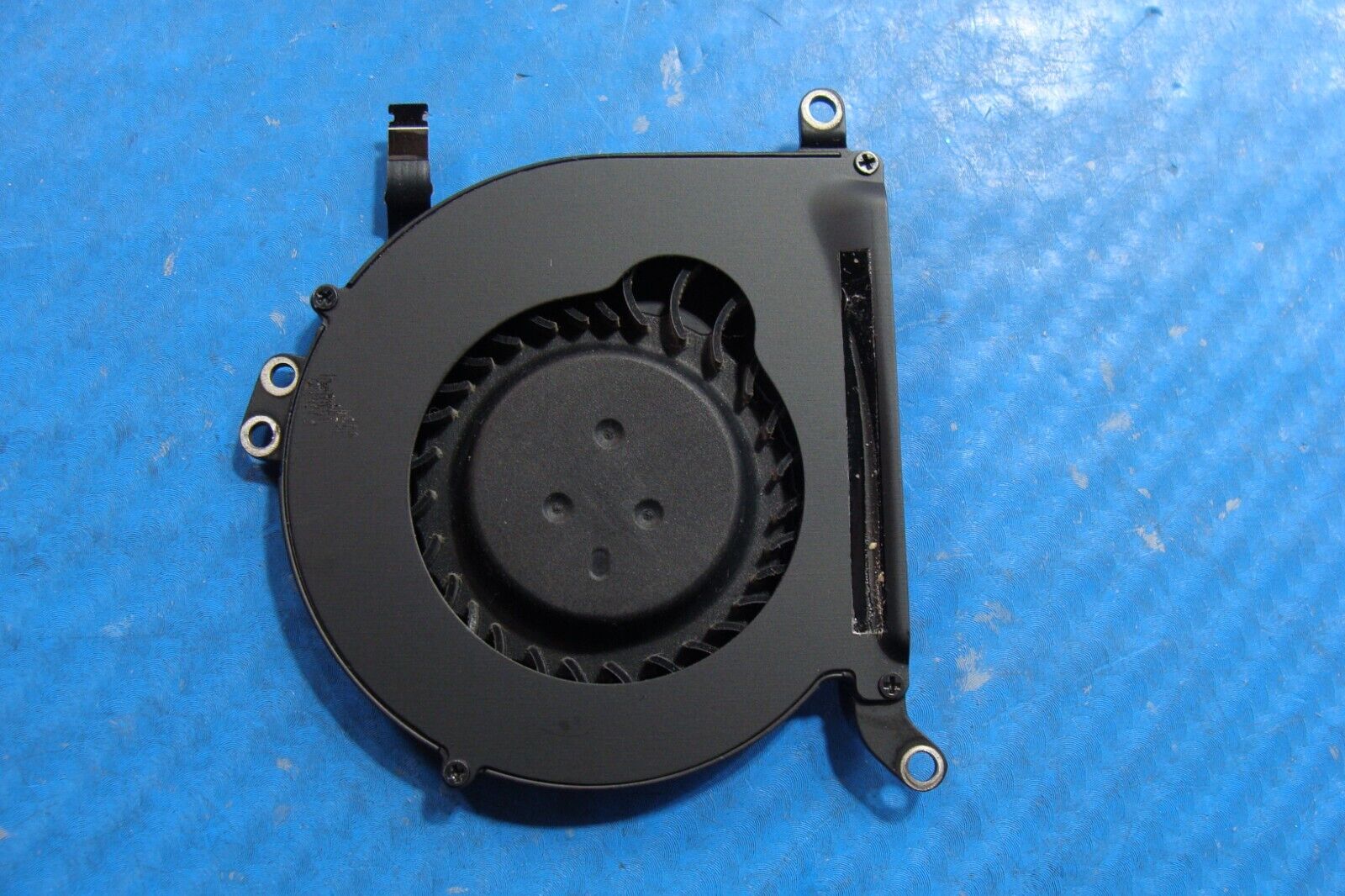 MacBook Air A1466 Early 2015 MJVE2LL/A 13