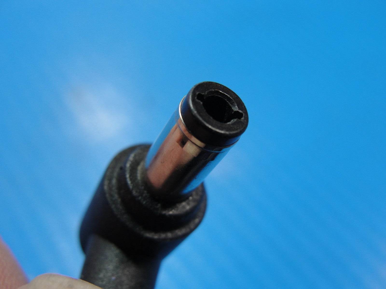 65W 19V 3.42A T/N:010-2LF AC Adapter Asus TIP- without center pin - Tested Computer Laptop Parts